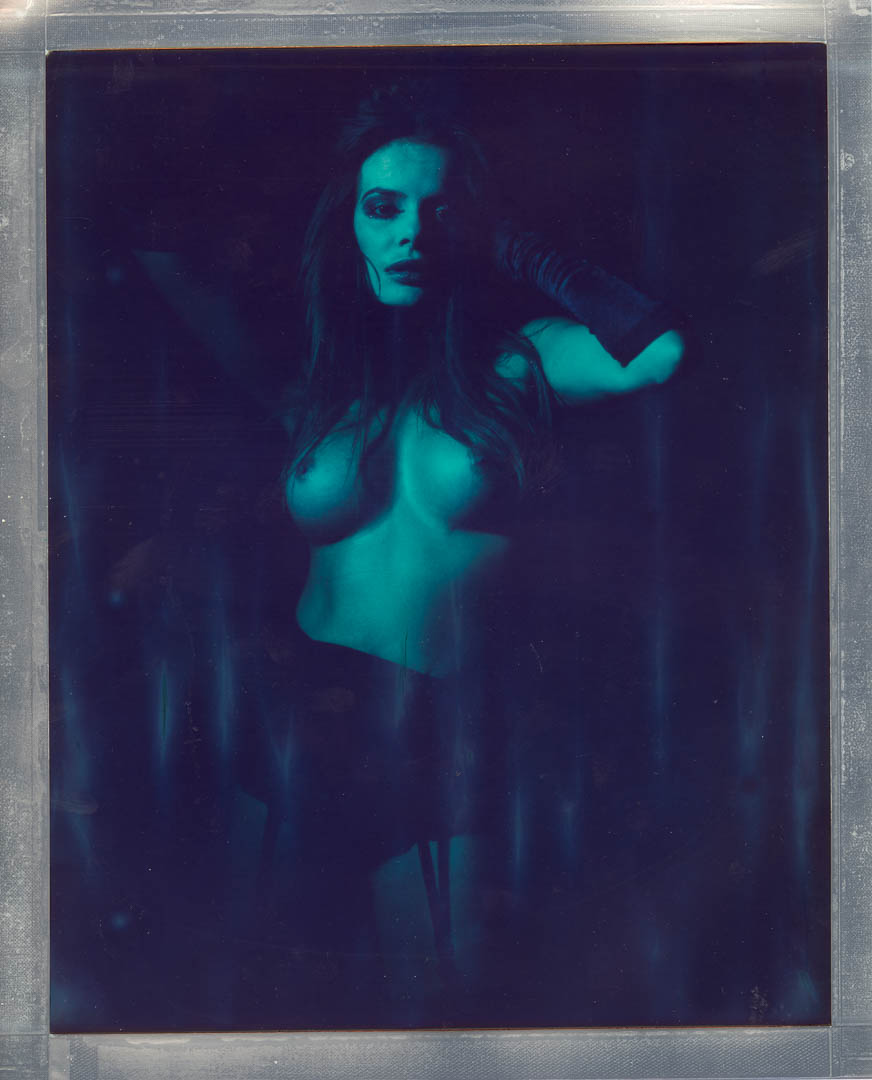 Aktfotografie Blue - Polaroid 8x10, Sinar P2