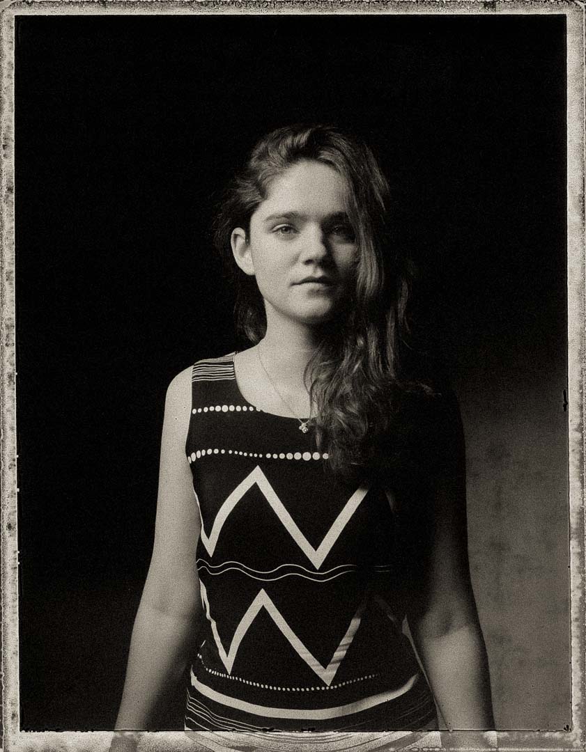 Monochrome Polaroids. Portrait von Jeyn. Fuji FP-3000B Negativ